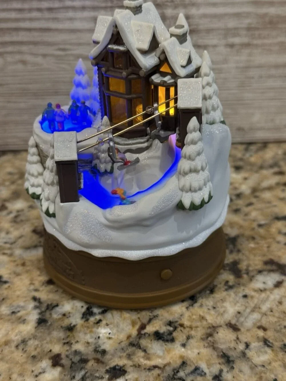 2007 Hallmark Keepsake 